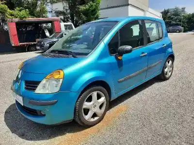 Здавання транспортного засобу renault modus confort dynamique року 2004 потужний k4m790