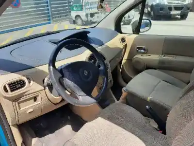 Здавання транспортного засобу renault modus confort dynamique року 2004 потужний k4m790
