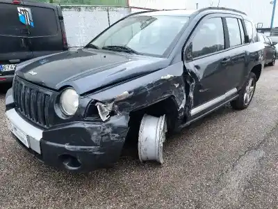 Sloopvoertuig jeep compass limited van het jaar 2009 aangedreven byl