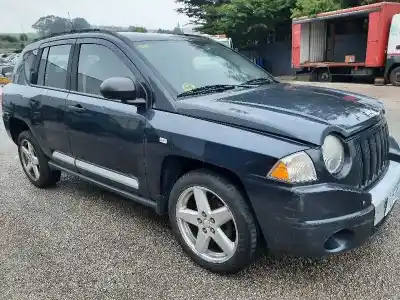 Sloopvoertuig jeep compass limited van het jaar 2009 aangedreven byl