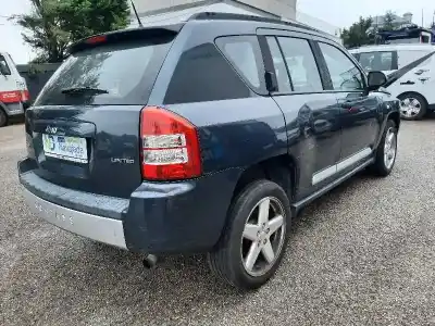 Sloopvoertuig jeep compass limited van het jaar 2009 aangedreven byl