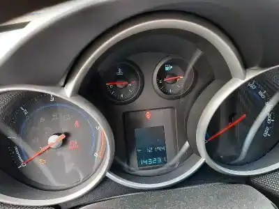 Veículo de Sucata chevrolet cruze ls do ano 2011 alimentado z20d1