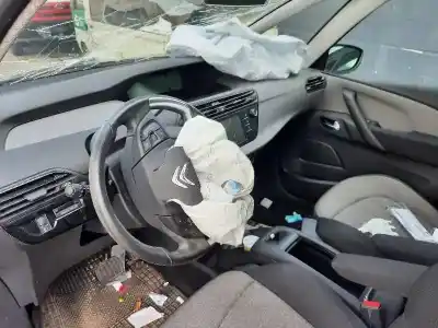 Здавання транспортного засобу citroen c4 picasso seduction року 2016 потужний bh01