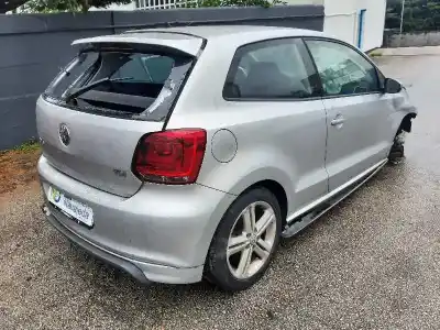 Vehículo de desguace volkswagen polo (6r1) r-line del año 2013 con motor cayw