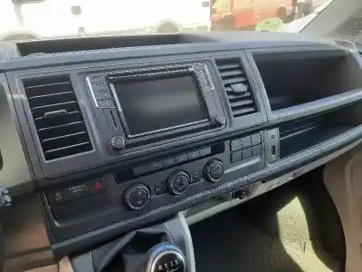 Sloopvoertuig volkswagen t6.1 transporter kombi (sh)  van het jaar 2019 aangedreven cxhb