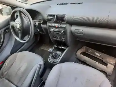 Verschrottungsfahrzeug seat                                               toledo (1m2)                                                                                                                                                                                                                                               stella                                                                                                                                                                                                                                                     des jahres 2000 angetrieben aus