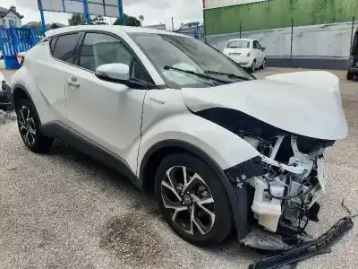 Veicolo di demolizione toyota c-hr 1.8 hibrido dell'anno 2020 alimentato 2zr