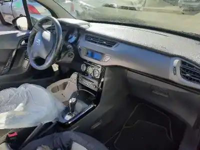 Sloopvoertuig citroen c3 live van het jaar 2015 aangedreven hm01