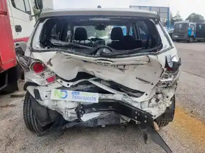 Veículo de Sucata toyota verso active do ano 2017 alimentado 1zr