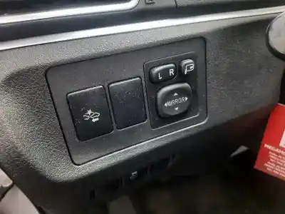 Veículo de Sucata toyota verso active do ano 2017 alimentado 1zr