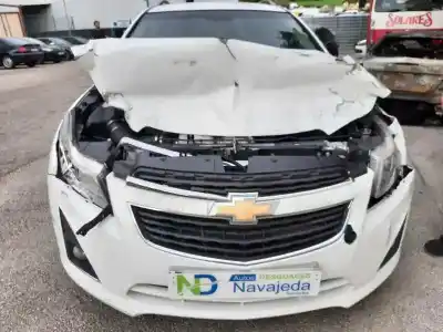 Veículo de Sucata CHEVROLET CRUZE LT do ano 2013 alimentado Z20D1