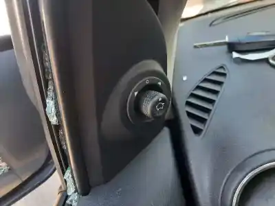 Здавання транспортного засобу ford ka+ ultimate року 2017 потужний yskd