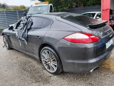 Scrapping Vehicle porsche panamera 4 of the year 2010 powered m4620