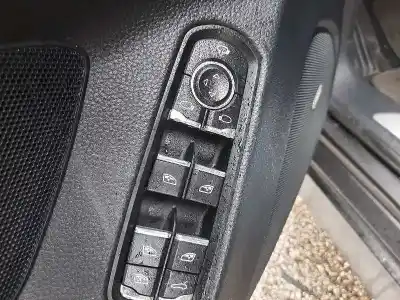 Scrapping Vehicle porsche panamera 4 of the year 2010 powered m4620