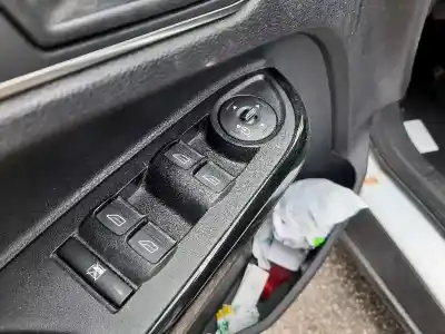Утилизация автомобиля ford b-max titanium x года 2013 питание iqja