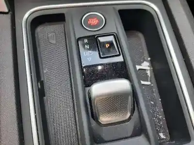 Veicolo di demolizione seat leon (kl1) fr dell'anno 2021 alimentato dfya