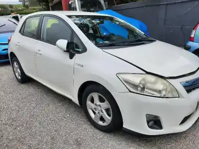 Veículo de Sucata toyota auris hybrid active do ano 2013 alimentado 2zr
