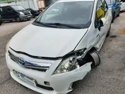 Veículo de Sucata toyota auris hybrid active do ano 2013 alimentado 2zr