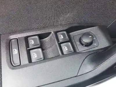 Veículo de Sucata seat ibiza (kj1) fr do ano 2019 alimentado dkrf