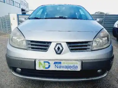 Vehículo de desguace RENAULT SCENIC II  del año 2006 con motor K9KP7