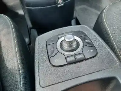 Sloopvoertuig renault scenic iii expression van het jaar 2009 aangedreven k9k832