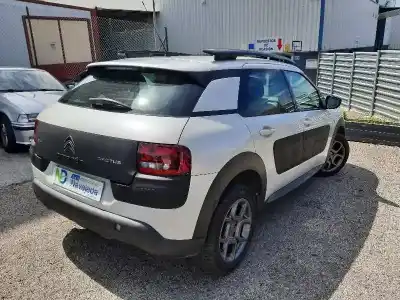 Здавання транспортного засобу citroen c4 cactus feel року 2015 потужний hm01