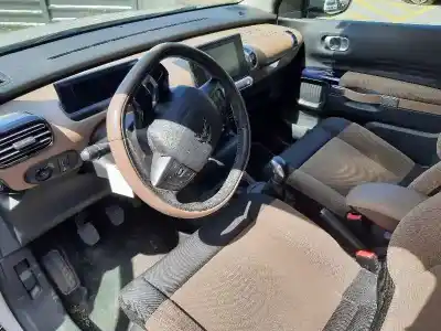 Здавання транспортного засобу citroen c4 cactus feel року 2015 потужний hm01