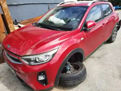 Veículo de Sucata kia stonic (ybcuv) tech do ano 2019 alimentado g3lc