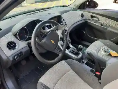 Veículo de Sucata chevrolet cruze ls+ do ano 2009 alimentado z20s1