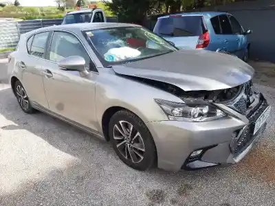 Veículo de Sucata lexus ct 200h do ano 2018 alimentado 2zr
