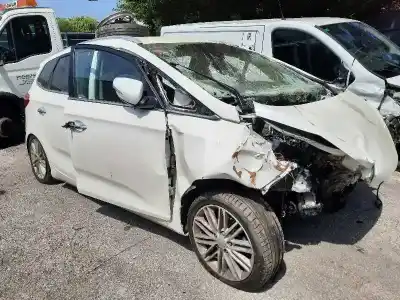 Veículo de Sucata kia carens ( ) drive do ano 2018 alimentado d4fd