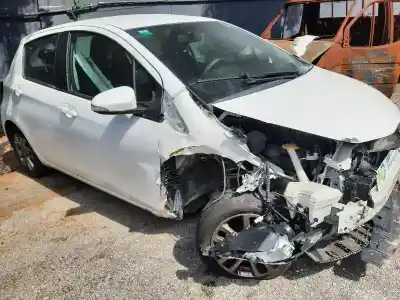 Veículo de Sucata toyota yaris city do ano 2015 alimentado 1krfe