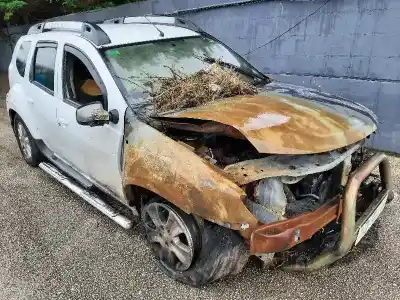 Veicolo di demolizione dacia duster * dell'anno 2015 alimentato k9kr8