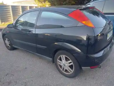 Scrapping Vehicle ford focus i (daw, dbw) 1.6 16v of the year 2000 powered fyda