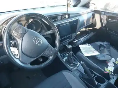 Veículo de Sucata toyota auris (_e18_) 1.2 (nre185_) do ano 2017 alimentado 8nr-fts