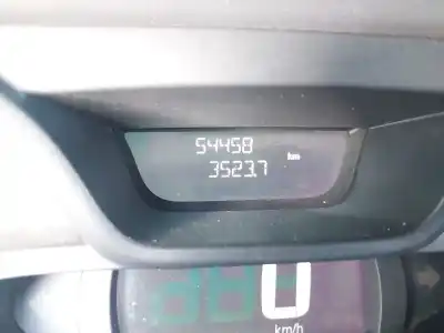 Здавання транспортного засобу renault captur i (j5_, h5_) 0.9 tce 90 року 2014 потужний h4b 400,h4b 408,h4b 412
