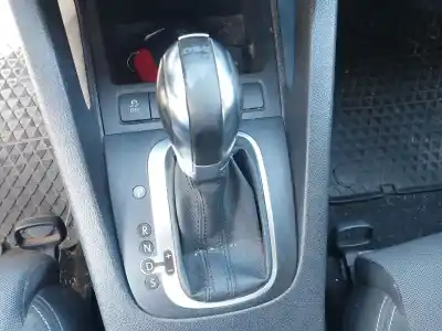 Veicolo di demolizione volkswagen scirocco iii (137, 138) 2.0 tdi dell'anno 2011 alimentato cbdb,cfhc