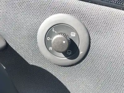 Veicolo di demolizione volkswagen scirocco iii (137, 138) 2.0 tdi dell'anno 2011 alimentato cbdb,cfhc