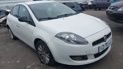 Véhicule à la ferraille fiat bravo ii (198_) 1.6 d multijet (198axh1b) de l'année 2012 alimenté 198 a3.000,844 a3.000