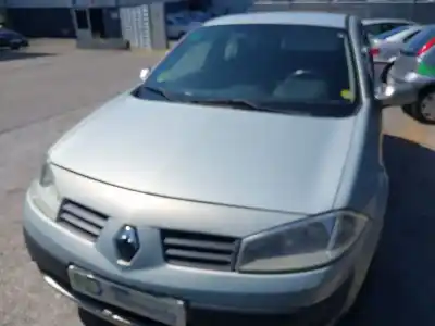 Verschrottungsfahrzeug RENAULT MEGANE II (BM0/1_, CM0/1_)  des Jahres 2003 angetrieben K4J 730,K4J 740
