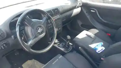 Scrapping Vehicle seat leon (1m1) 1.9 tdi of the year 2002 powered ahf,asv