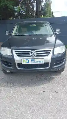 Veicolo di demolizione VOLKSWAGEN TOUAREG (7LA, 7L6, 7L7)  dell'anno 2008 alimentato BAC,BPE