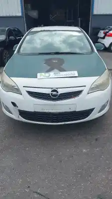 Scrapping Vehicle OPEL ASTRA J (P10)  of the year 2009 powered A 17 DTC,A 17 DTE,A 17 DTJ