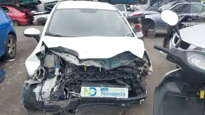 Verschrottungsfahrzeug KIA RIO III (UB)  des Jahres 2014 angetrieben G4LA