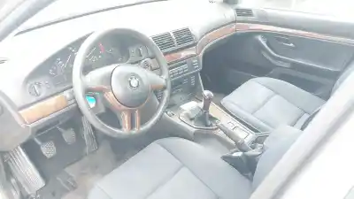 Veículo de Sucata bmw 5 (e39) 530 d do ano 2001 alimentado m57 d30 (306d1)