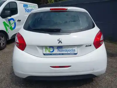 Sloopvoertuig peugeot 208 i (ca_, cc_) 1.2 vti 82 van het jaar 2013 aangedreven hmr (eb2fa),hmz (eb2),hmz (eb2f)