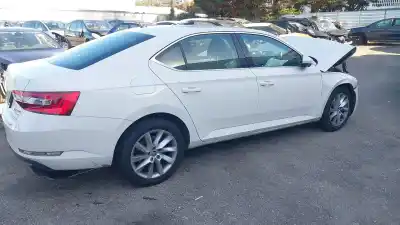 Sloopvoertuig skoda superb iii (3v3) 2.0 tdi van het jaar 2018 aangedreven crlb,dfea,dfga,dsra,dsrb,dtsa,dtsb Sloopvoertuig skoda superb iii (3v3) 2.0 tdi van het jaar 2018 aangedreven crlb,dfea,dfga,dsra,dsrb,dtsa,dtsb