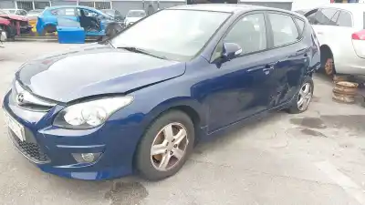 Scrapping Vehicle hyundai i30 (fd) 1.6 crdi of the year 2010 powered d4fb