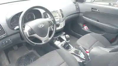 Scrapping Vehicle hyundai i30 (fd) 1.6 crdi of the year 2010 powered d4fb