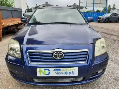 Veicolo di demolizione TOYOTA AVENSIS WAGON (T25)  dell'anno 2004 alimentato 1CDFTV